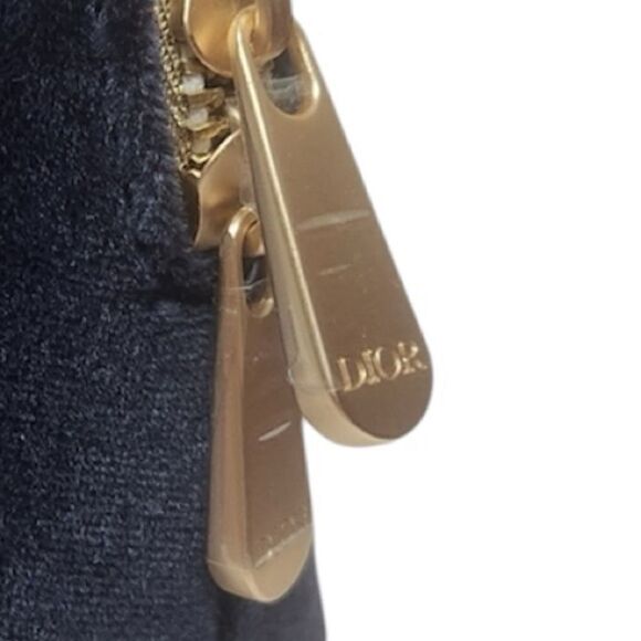 DIOR NEW Trousse Pouch Make Up Bag Navy Blue Velvet CD Logo Gold Zipper Trim - Picture 7 of 11